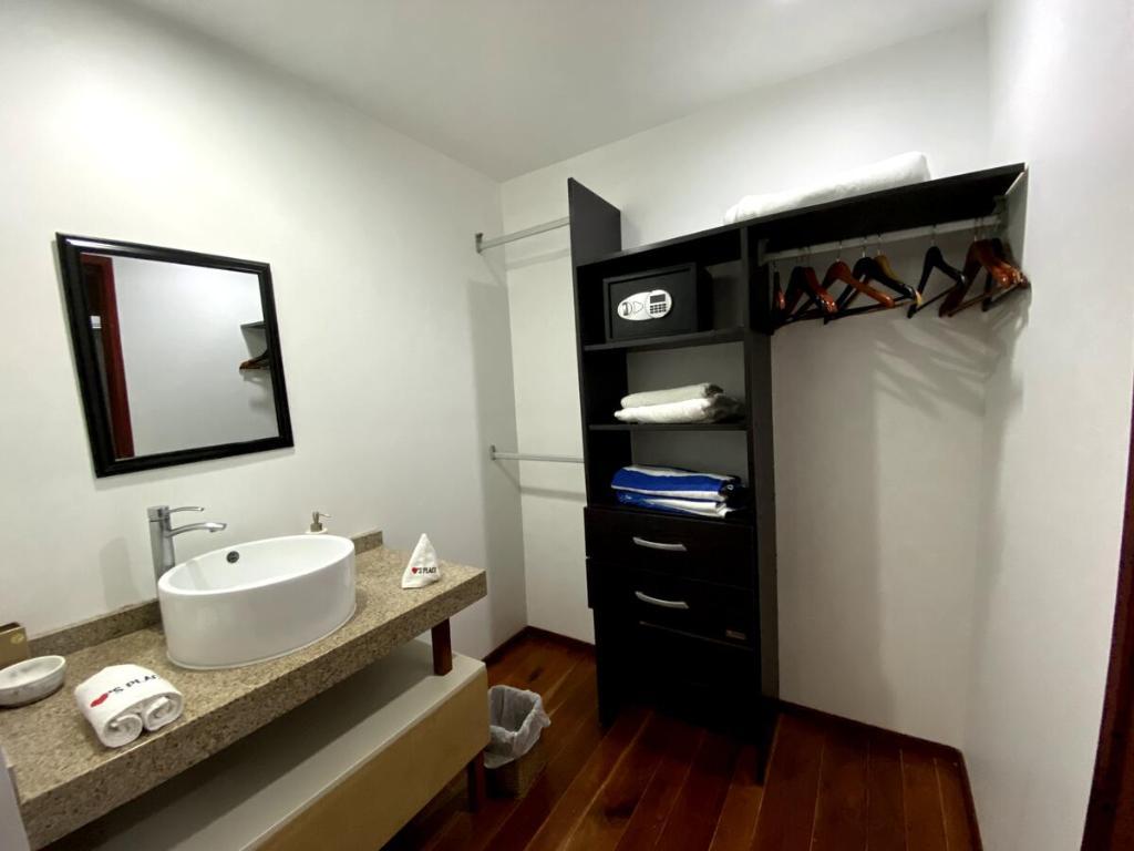 Coras'S Place Bacalar Buitenkant foto